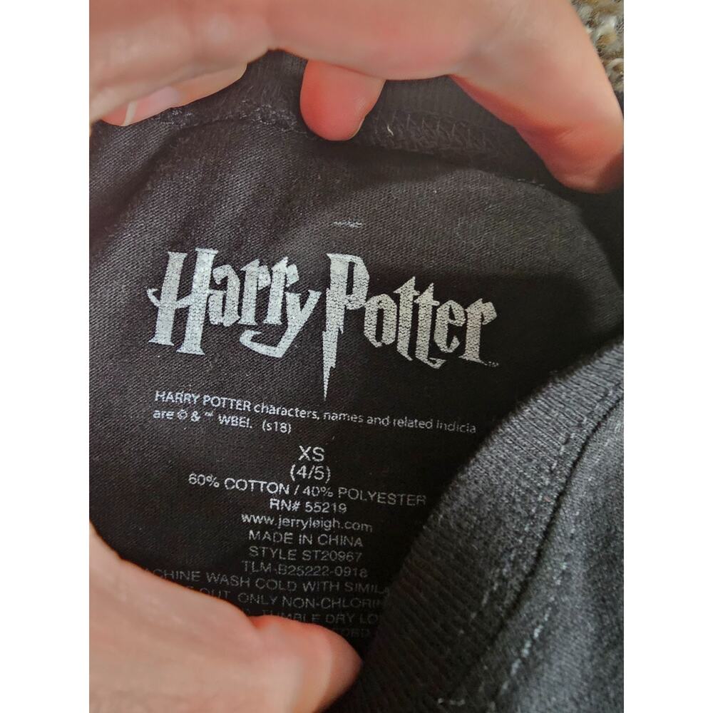 Harry Potter Hogwarts Girls Sz XS Short Sleeve T Shirt Black Metallic NEW - Picture 3 of 4